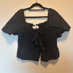 Anthropologie Black Ruched Top With Flutter Sleeves - L